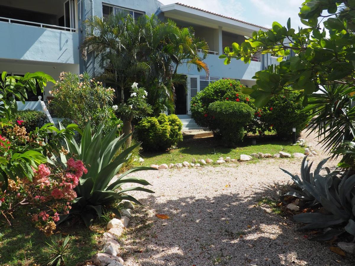 Kas Di Bami A-186 Op Seru Coral Resort - Ruim Appartement Met Groot Zwembad En Tropische Tuin Βίλλεμσταντ Εξωτερικό φωτογραφία